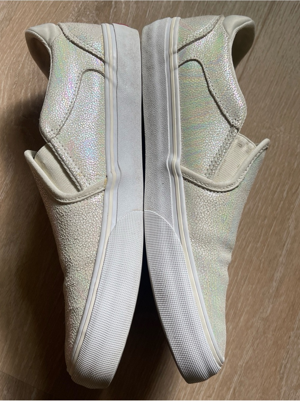 VANS Iridescent Asher Deluxe Comfort Ortholite Slip On Shoes - Picture 2 of 9
